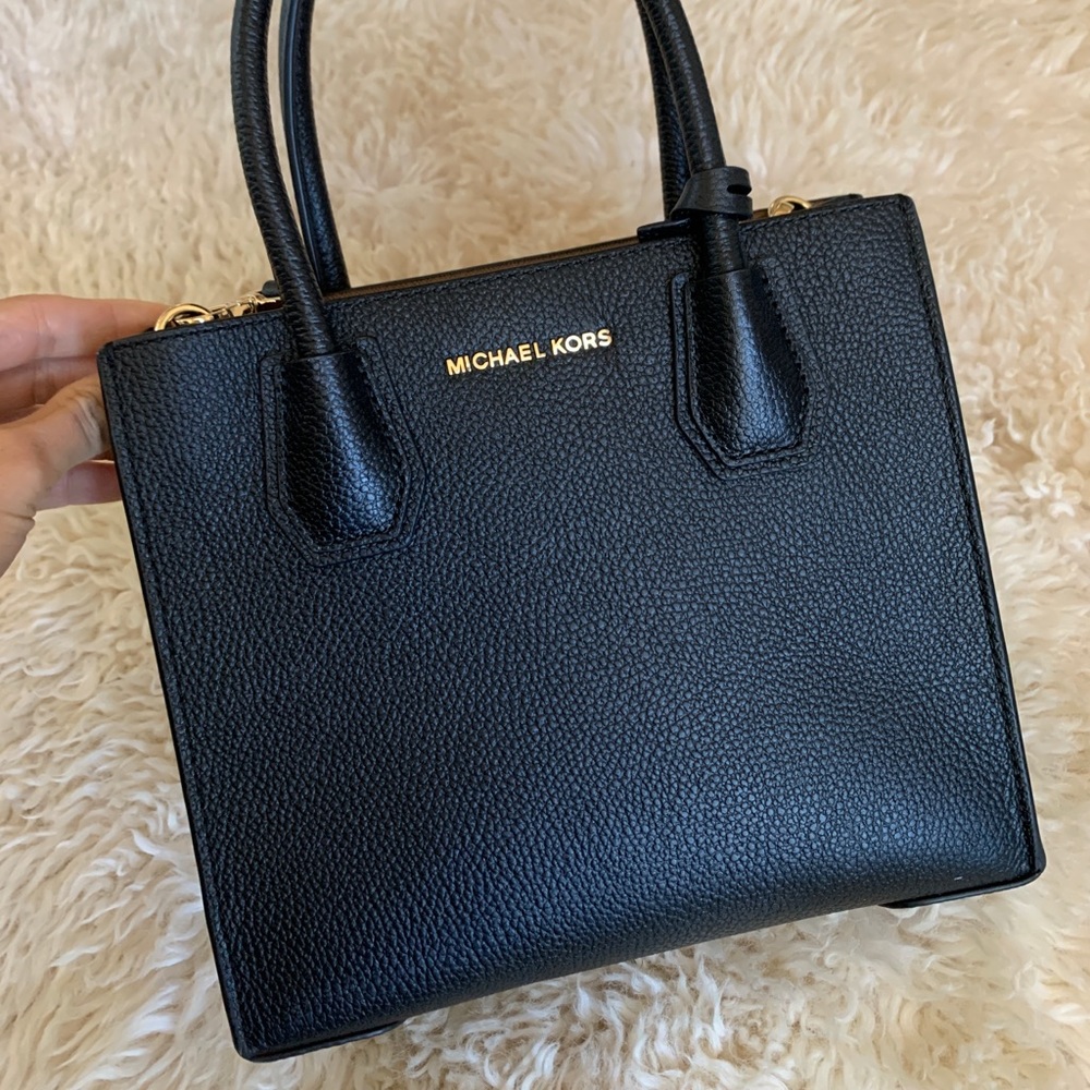 Michael Kors Small Black Mercer